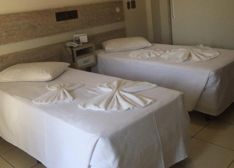 פוז דו איגואסו Hotel Living Foz By Avm מראה חיצוני תמונה